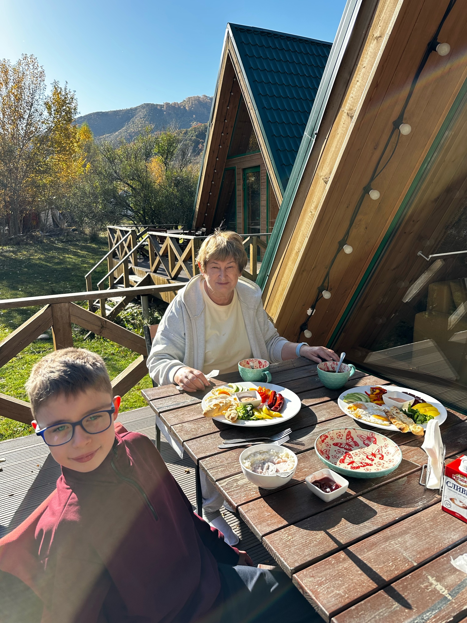 Секс қызыл шашты хатшы