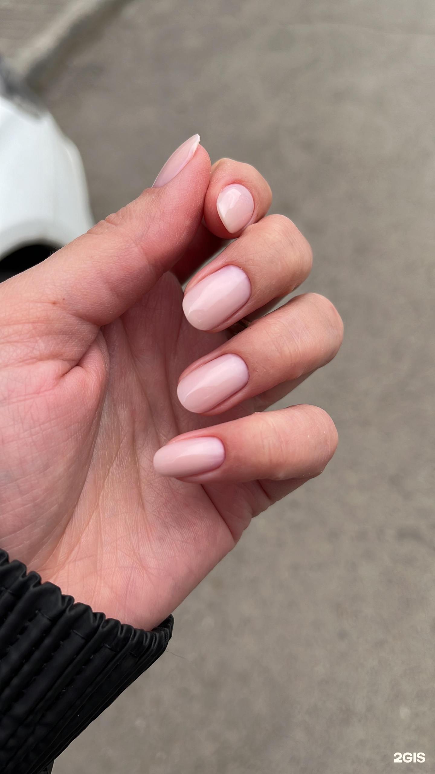 FIOLET NAILS, студия маникюра и педикюра - цены и каталог товаров в  Красноярске, ЖК Белые росы, Ярыгинская набережная, 15 — 2ГИС