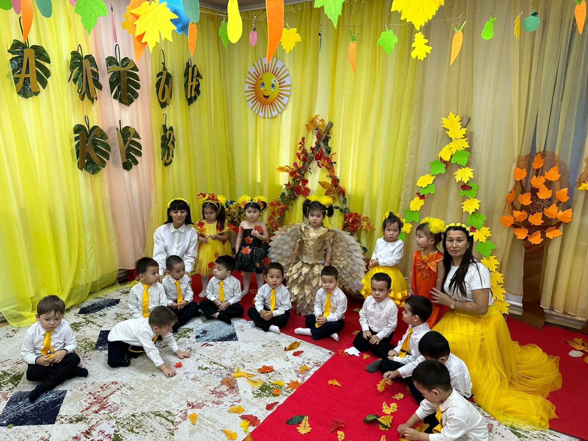 Смотреть порно онлайн ұлы трахает