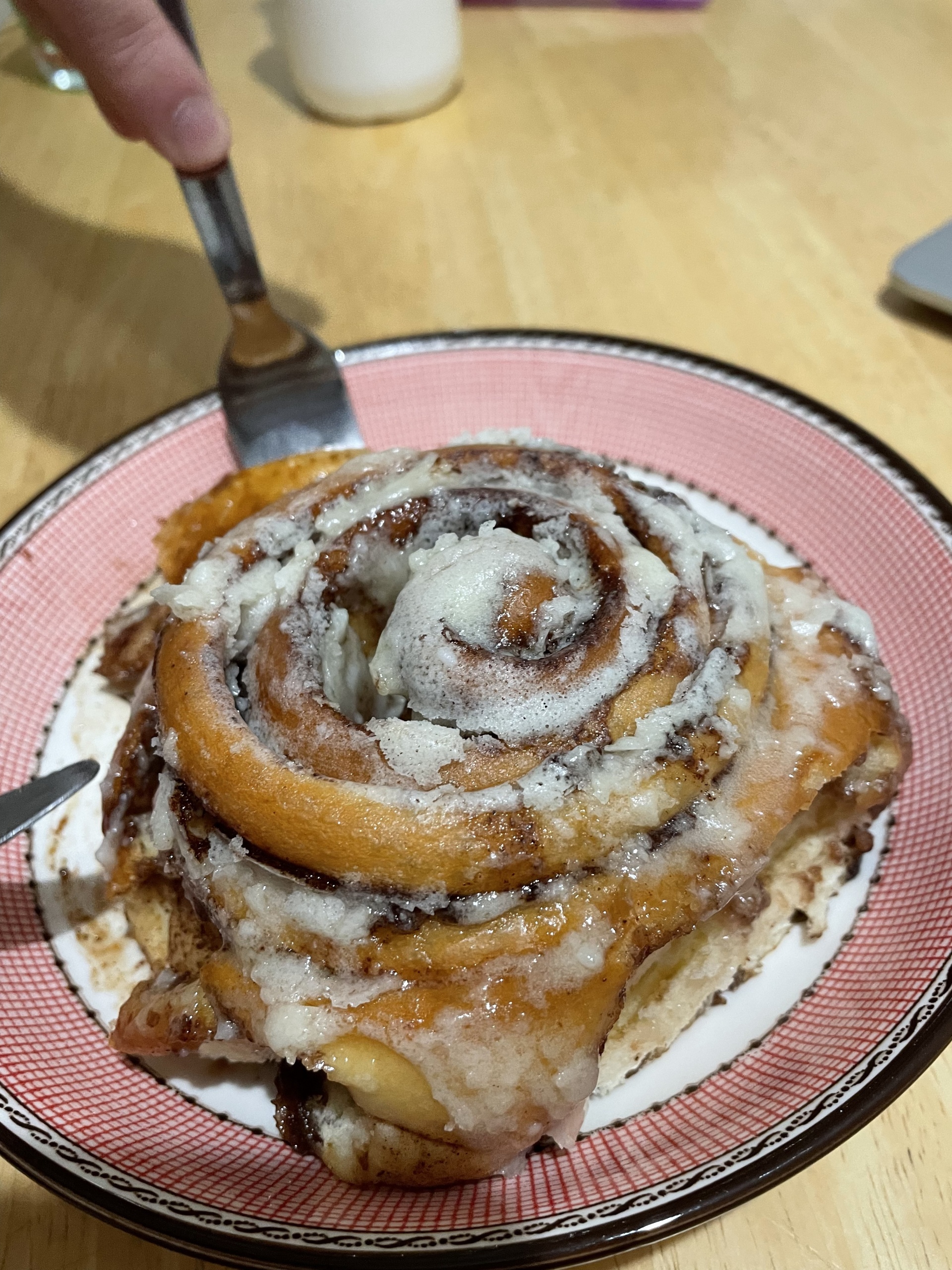 Cinnabon, кофейня-пекарня, ТРК Охта Молл, Брантовская дорога, 3,  Санкт-Петербург — 2ГИС