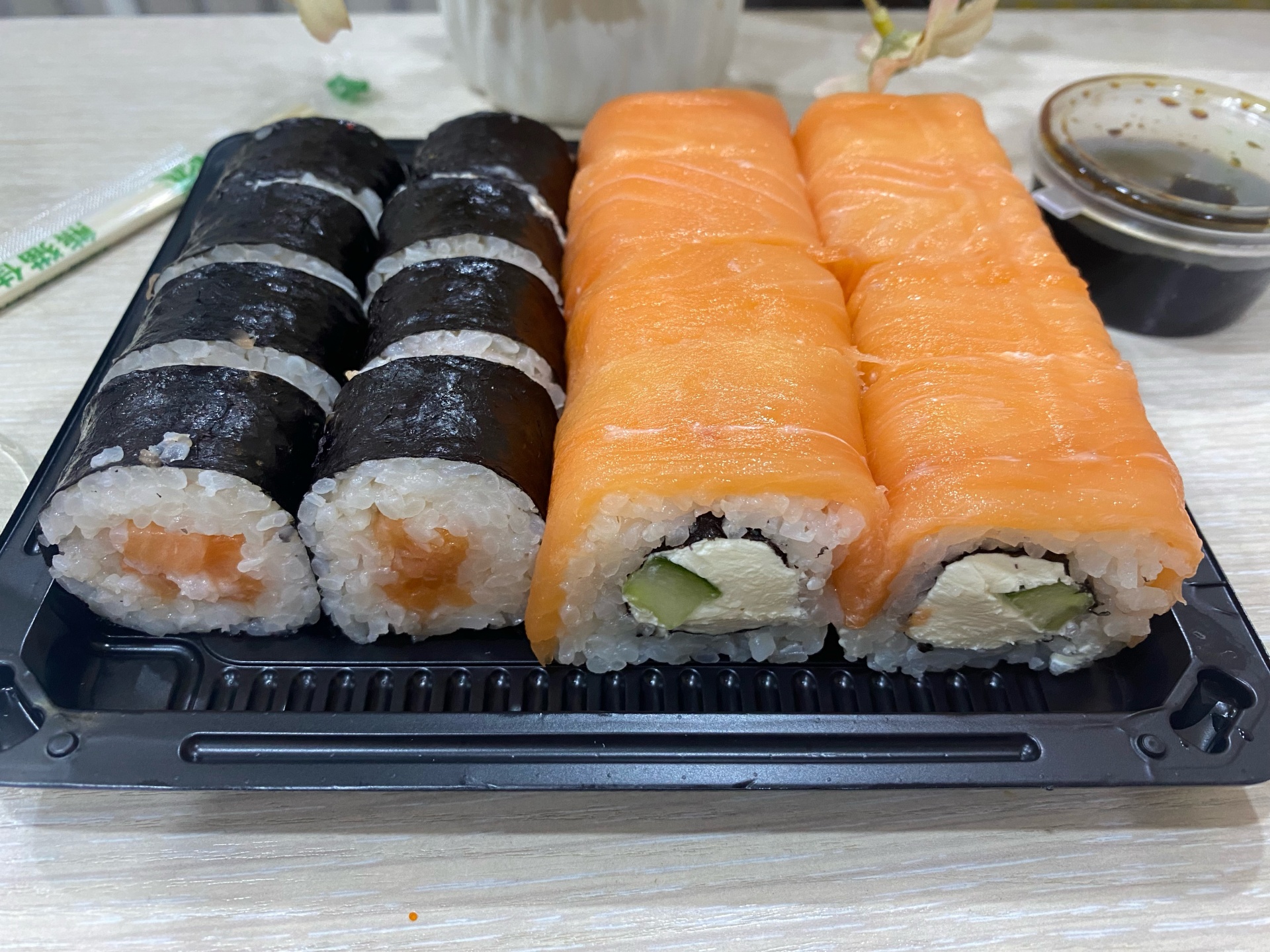 Sushi-gold, суши-бар, Высотная улица, 2 ст8, Красноярск — 2ГИС