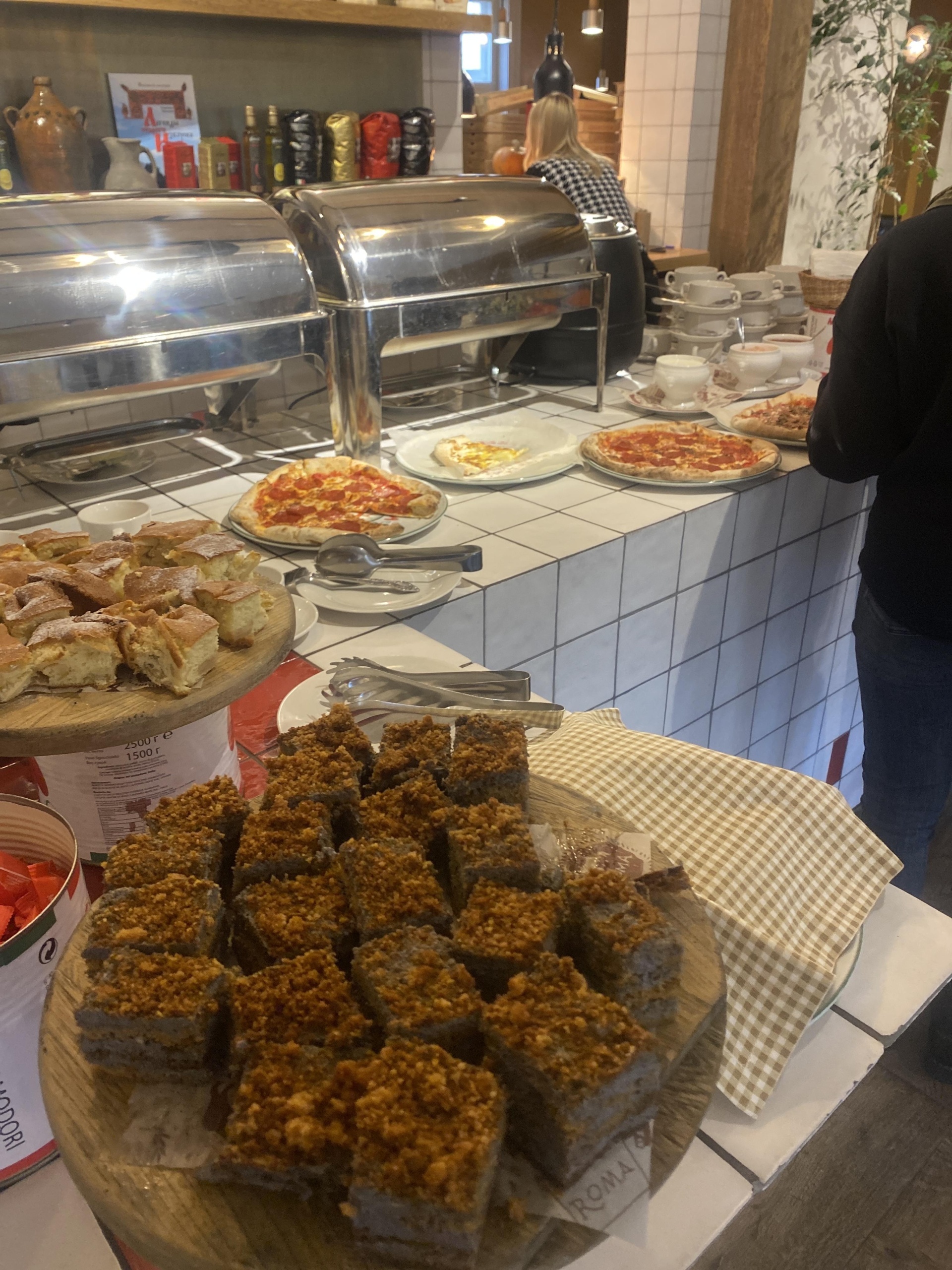 Mama Roma restaurants