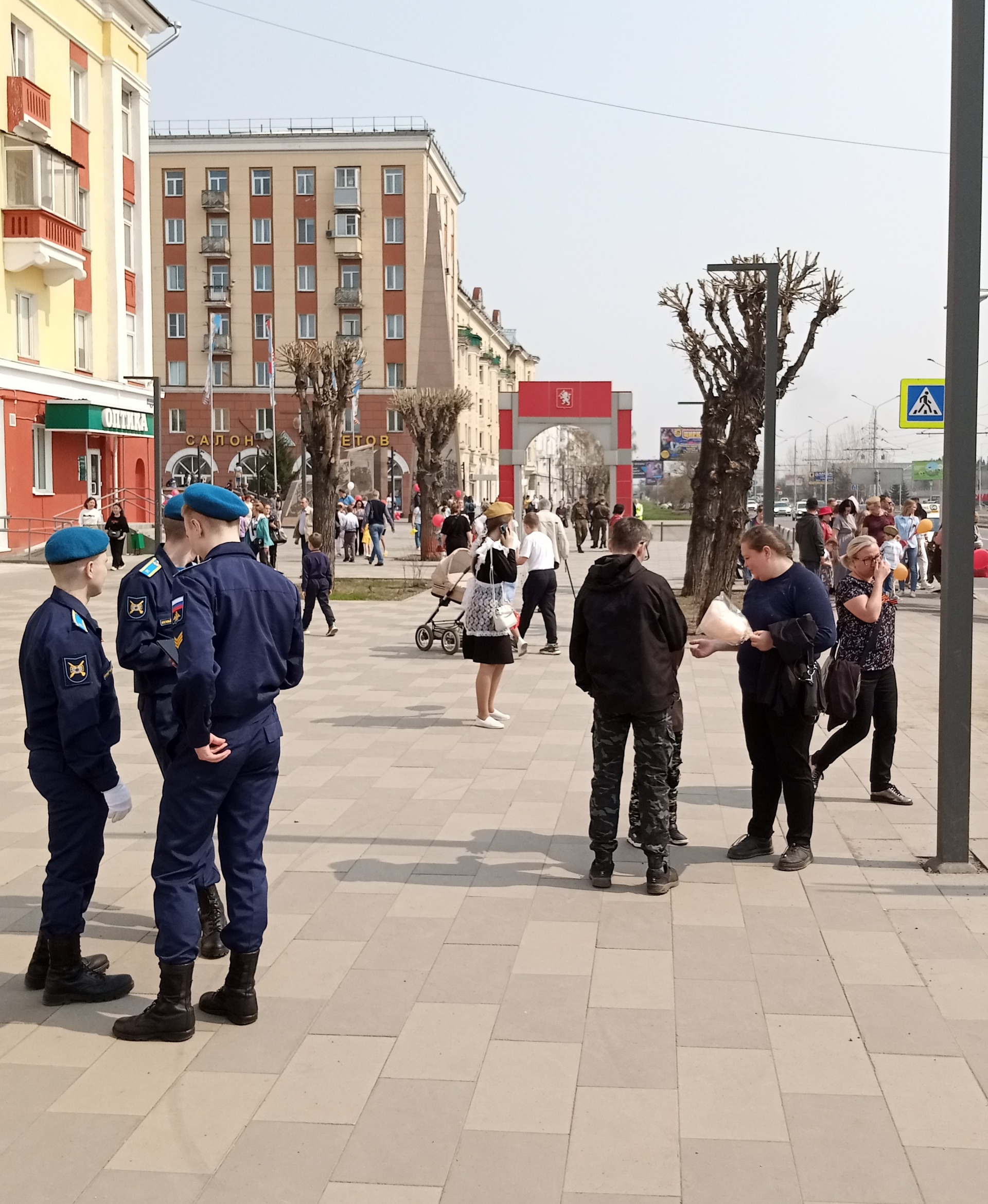 Дворец культуры им. 1 мая, улица Юности, 16, Красноярск — 2ГИС