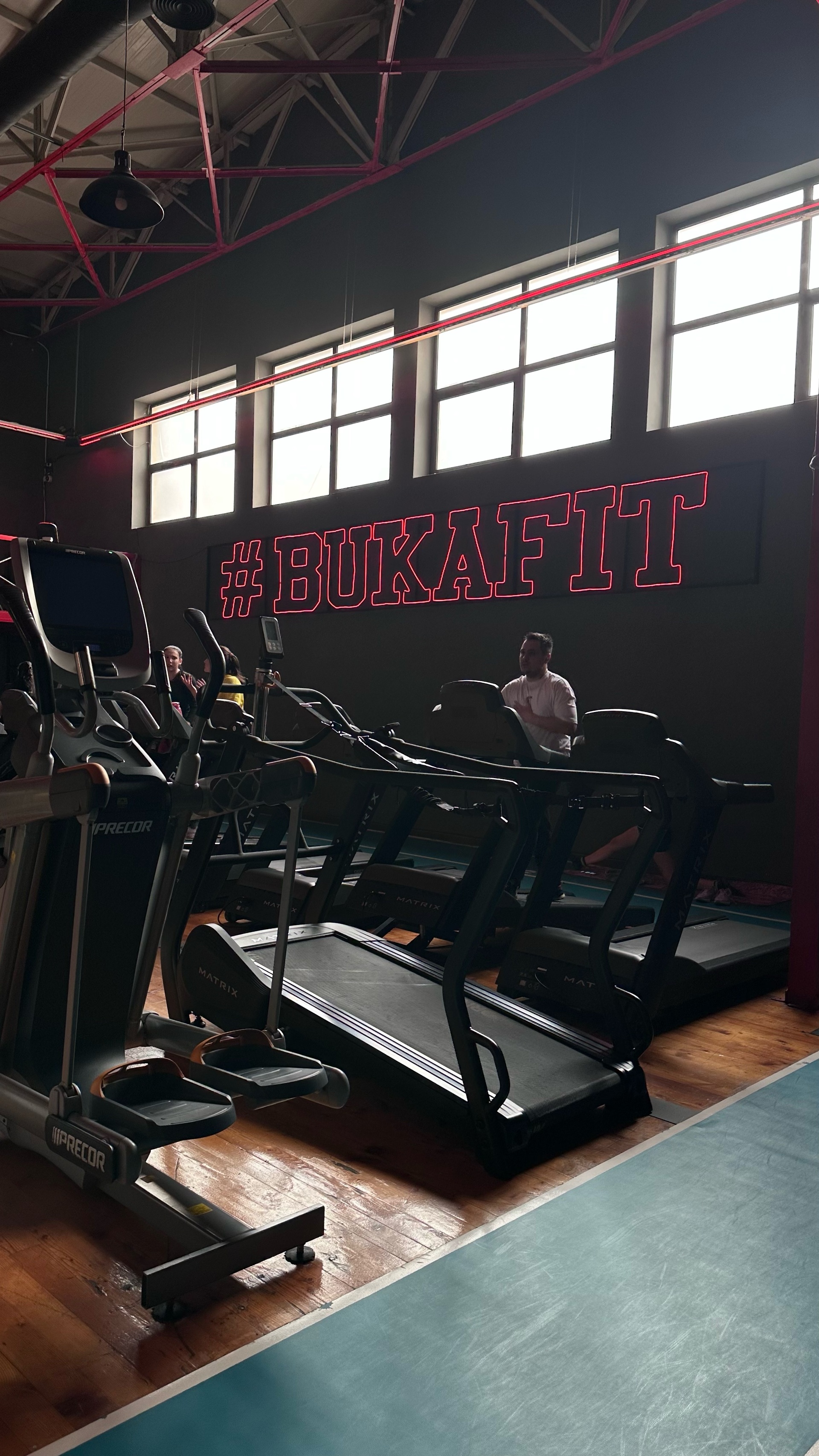 Katta tukli siklarning fotosuratlari